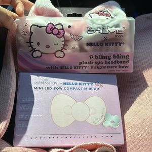 Hello kitty mirror & plush spa headband🎀